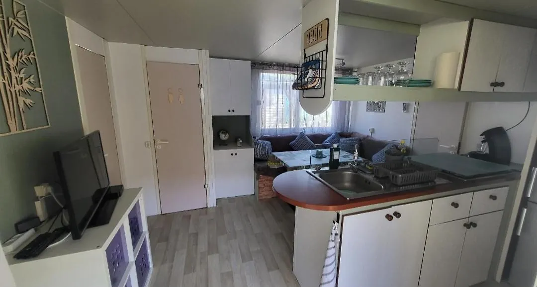 Mobilhome 5 Personnes En Ardeche Ларжантьер Шале