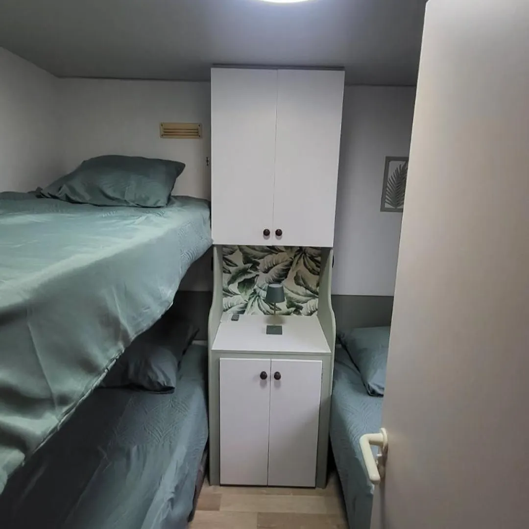 Mobilhome 5 Personnes En Ardeche Largentiere 0*,  France